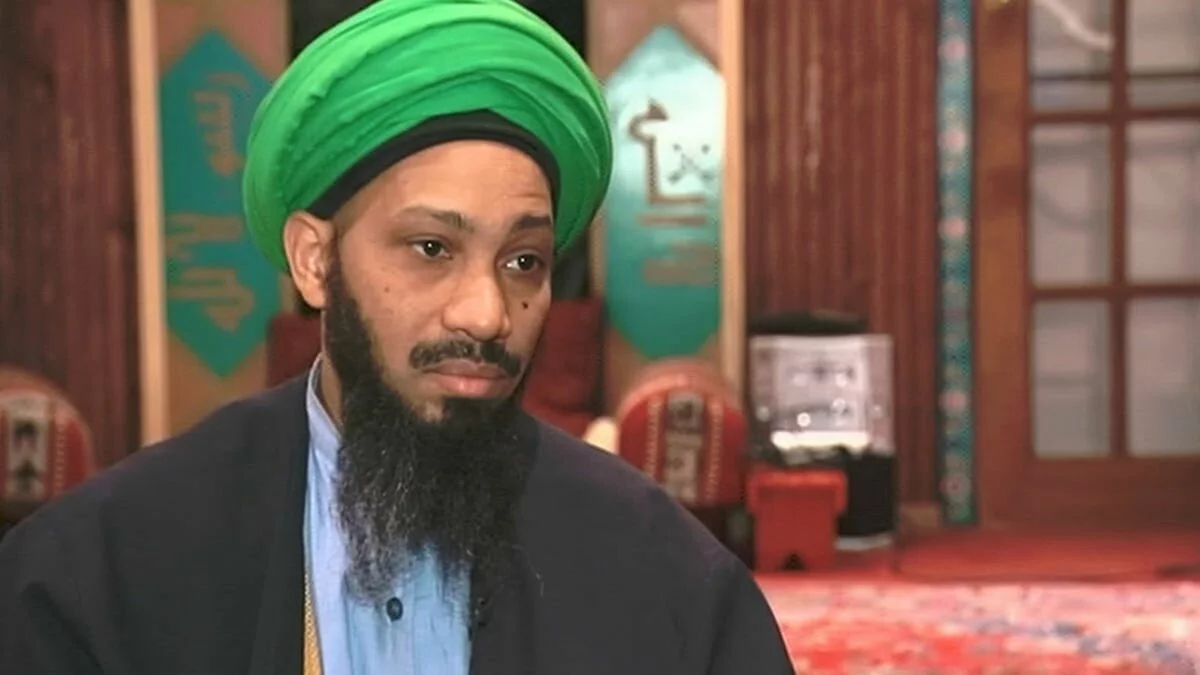 Un imam bouleversé par la violence